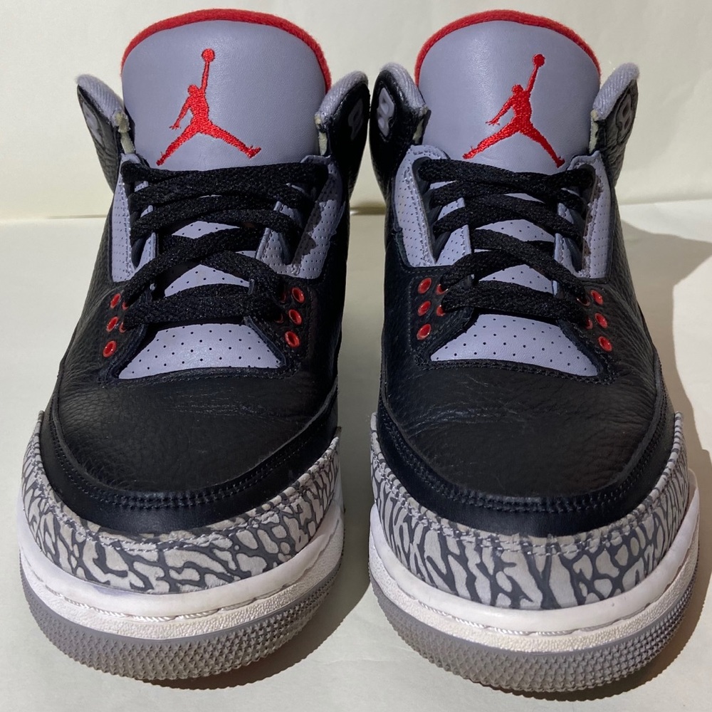 Nike Air Jordan 3 Retro OG, Black Cement - Picture 3 of 7